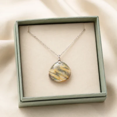 Collier Tr&eacute;sor Min&eacute;ral & &Eacute;poxy